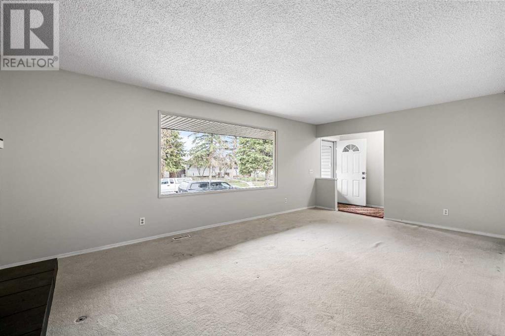Single Family House Bungalow for Sale in  Penbrooke Road SE Penbrooke Meadows Calgary 