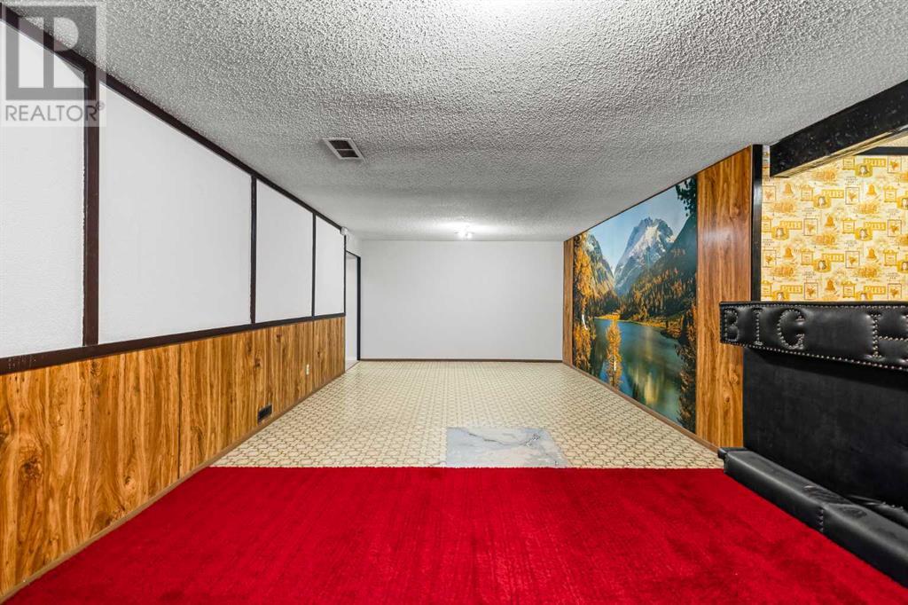 Single Family House Bungalow for Sale in  Penbrooke Road SE Penbrooke Meadows Calgary 