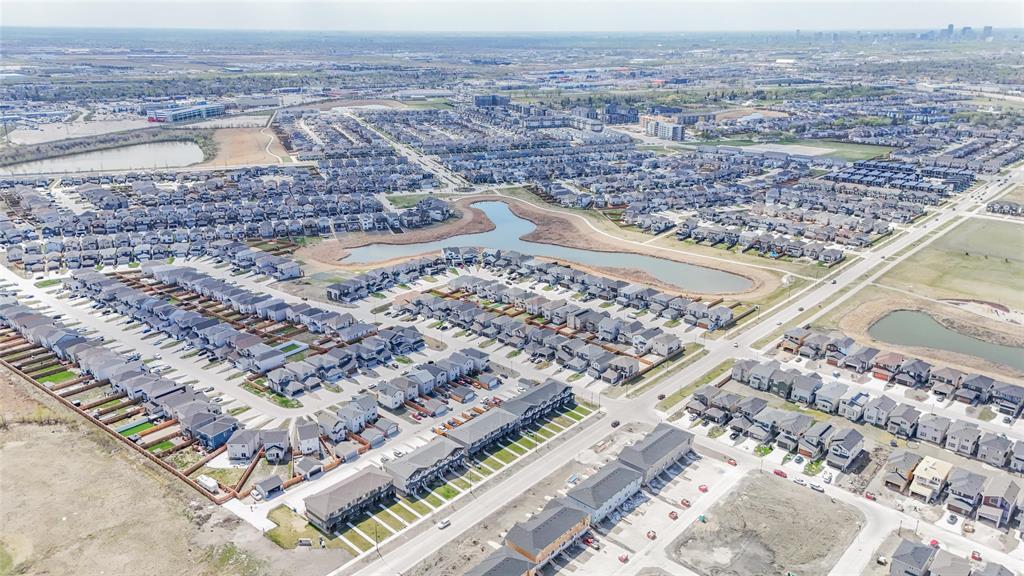 Photo 4 of 146 David George Drive, Winnipeg MB