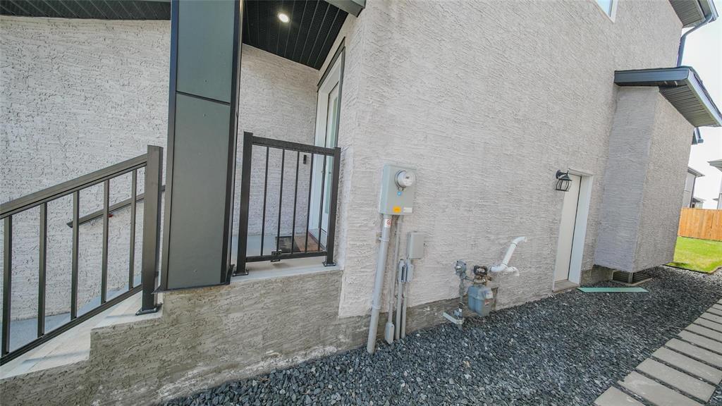Photo 43 of 146 David George Drive, Winnipeg MB