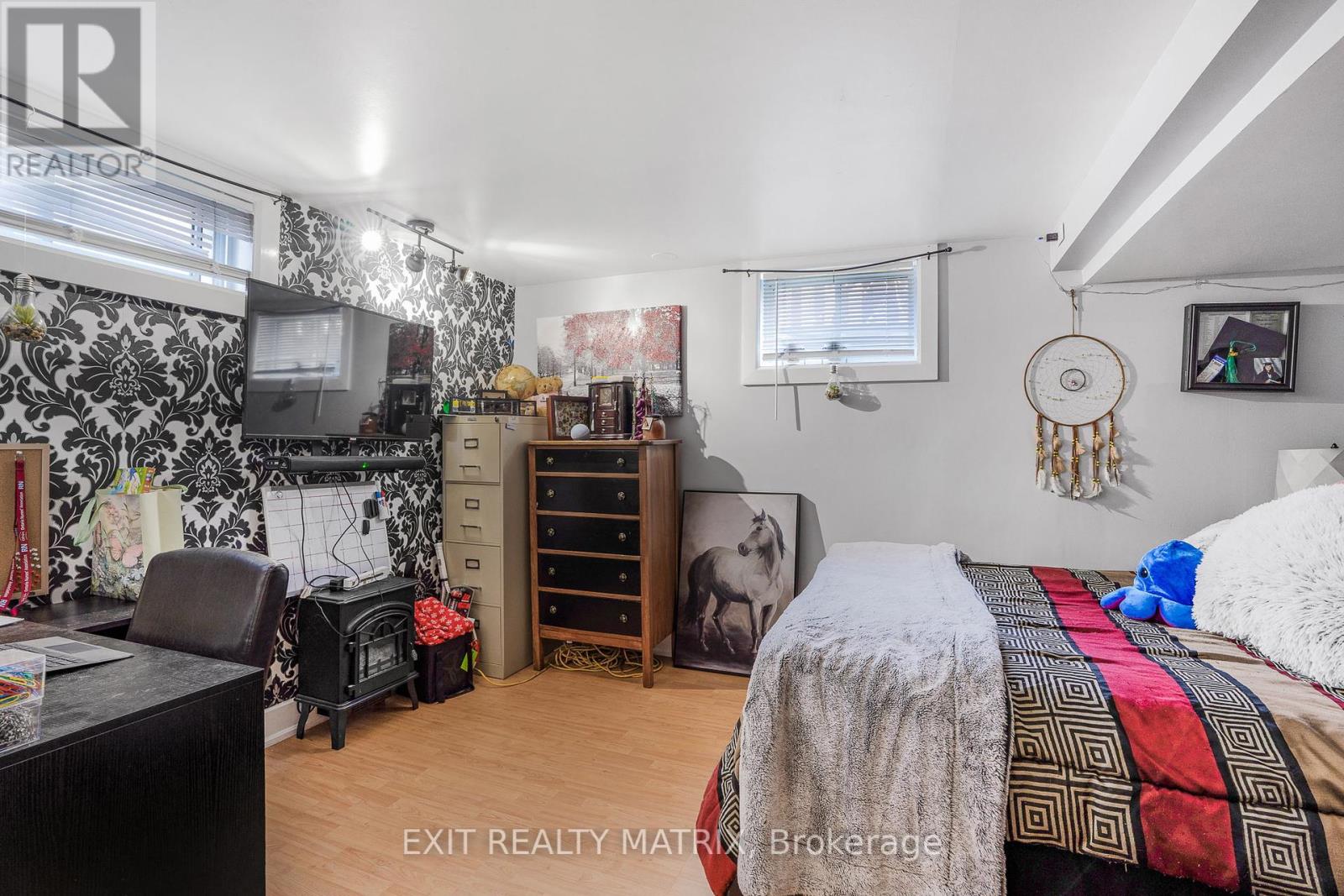 Photo 12 of 440 Smyth Road, Ottawa ON
