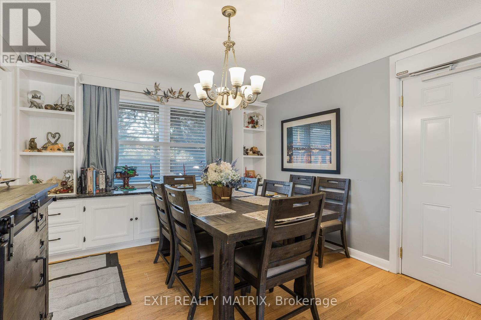 Photo 31 of 440 Smyth Road, Ottawa ON