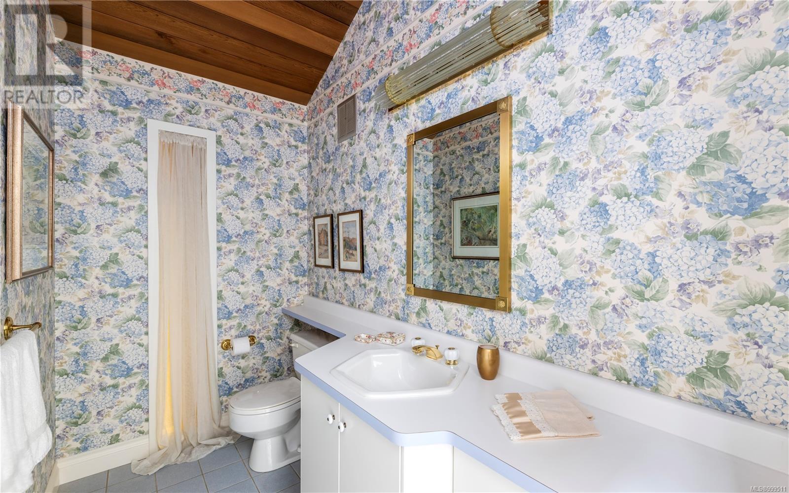  3250 Norfolk Road, Oak Bay