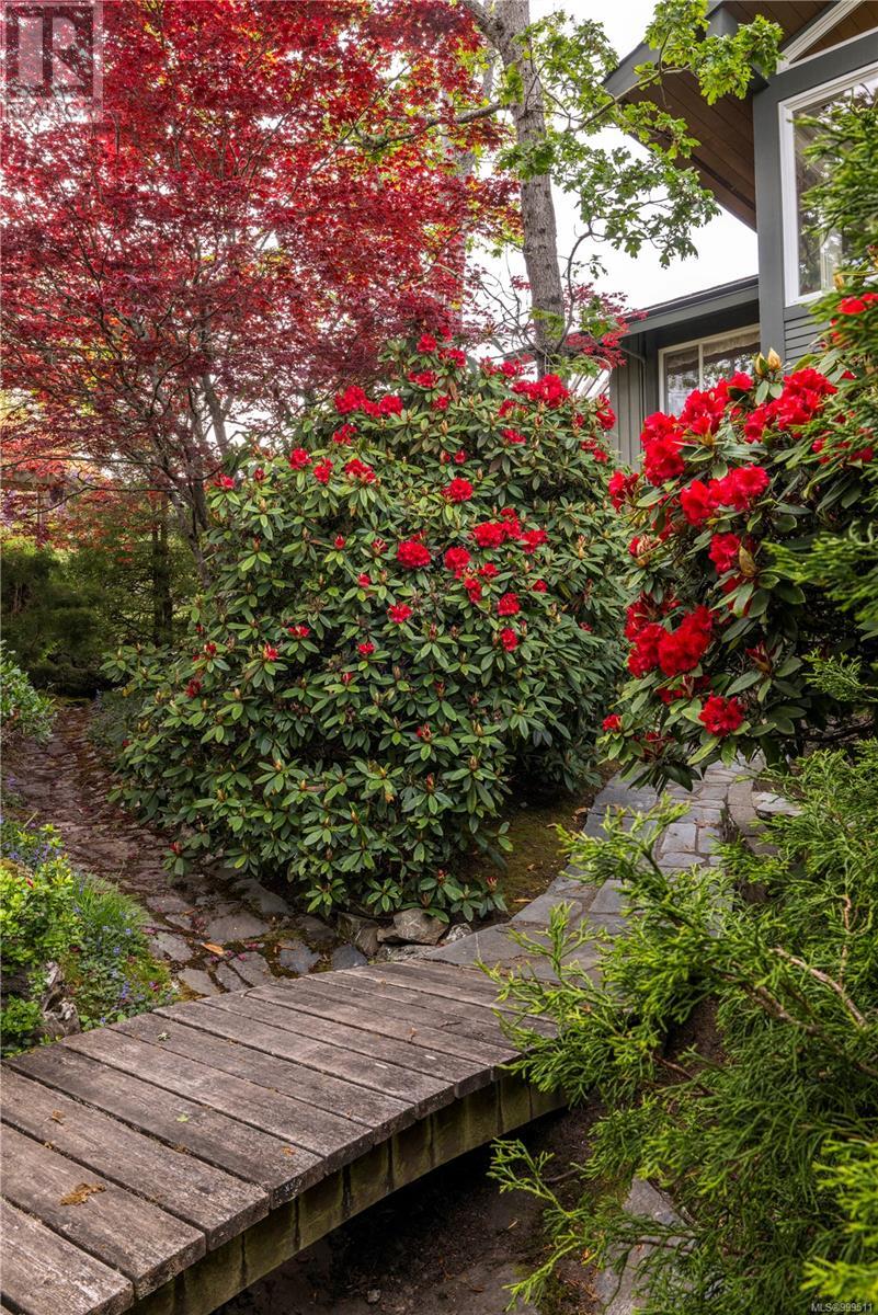  3250 Norfolk Road, Oak Bay
