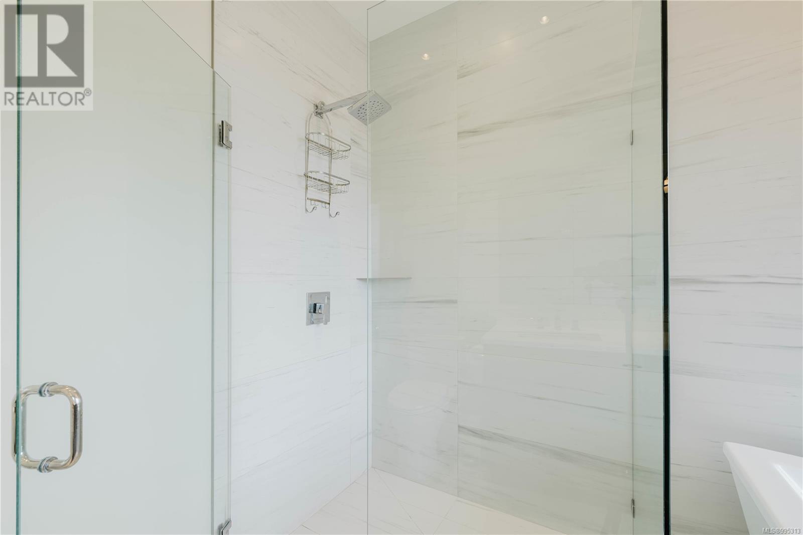 402 100 Lombardy St, Parksville