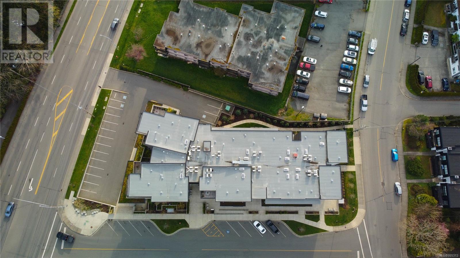 402 100 Lombardy St, Parksville
