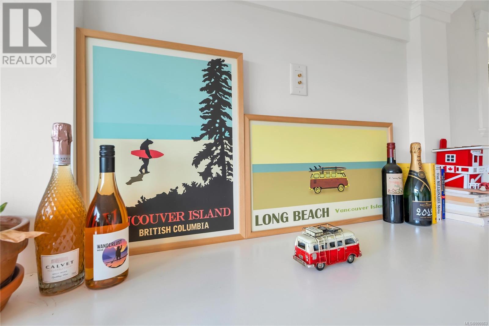  2111 Longspur Drive, Langford