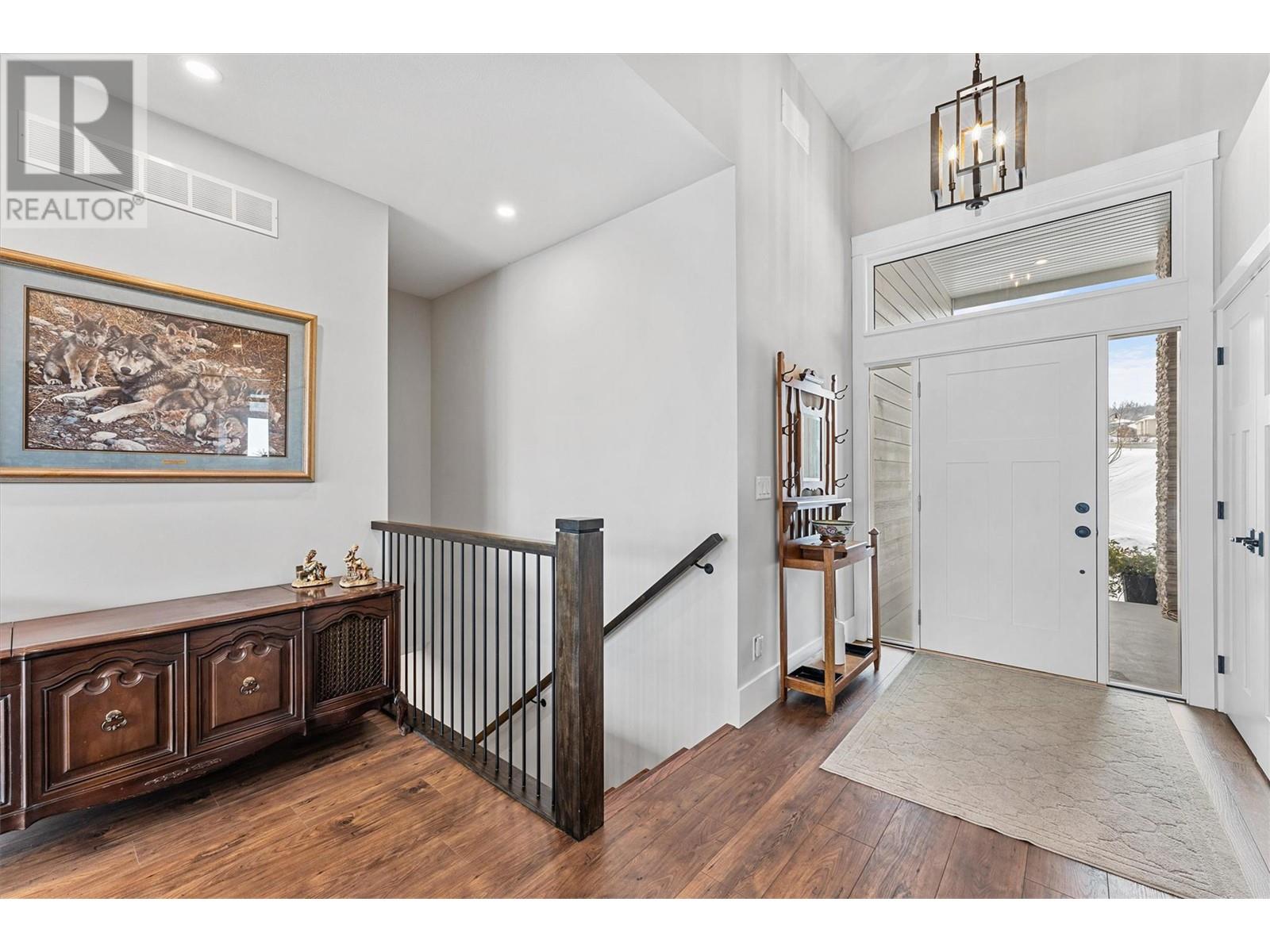  13137 Cliffstone Court, Lake Country