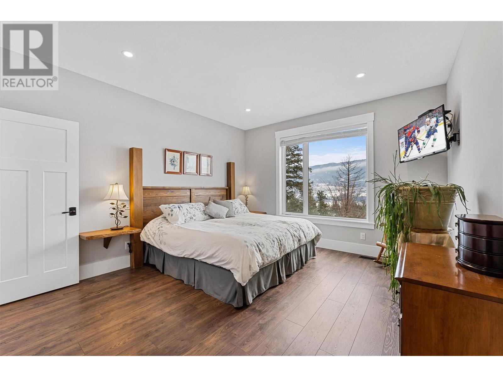  13137 Cliffstone Court, Lake Country