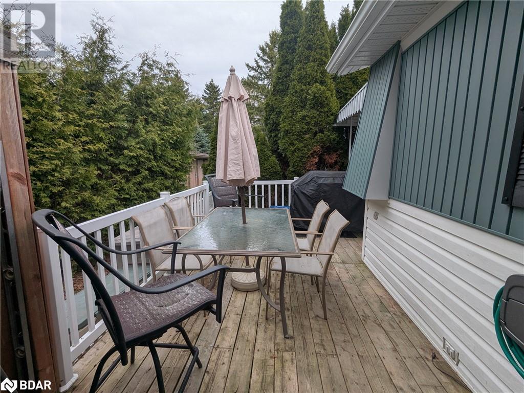Photo 7 of 66 Linden Lane, Innisfil ON