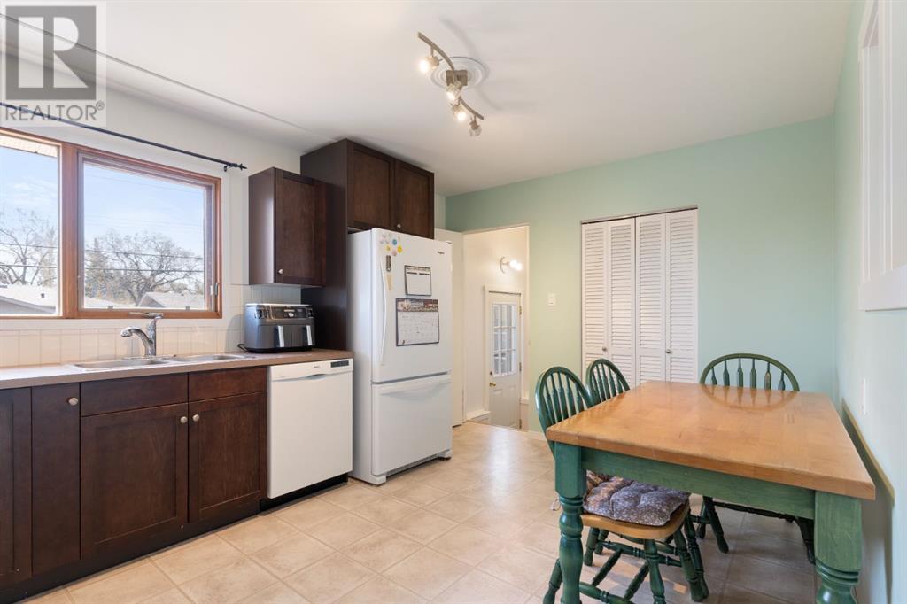 Single Family House Bungalow for Sale in  Fairview Crescent SE Fairview Calgary 