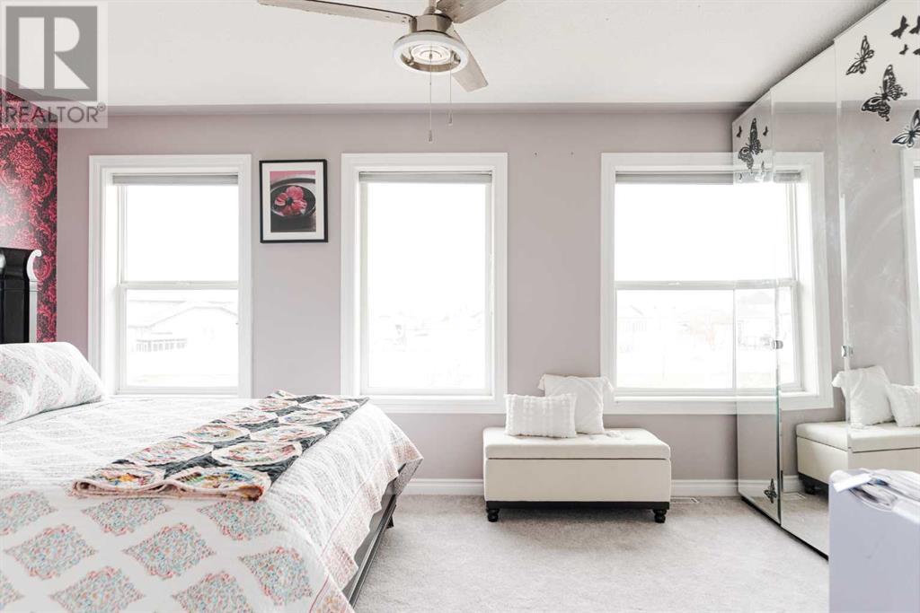 140 Burton Place, Fort McMurray