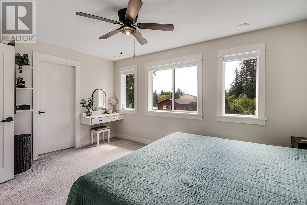 6899 Beaton Rd, Sooke