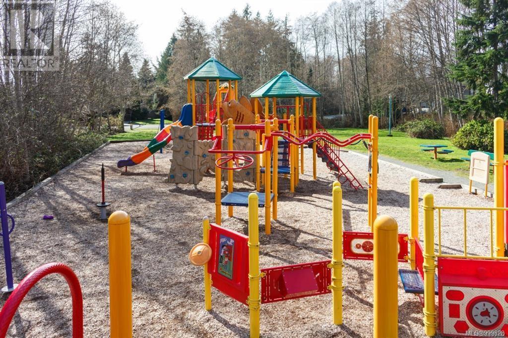 Photo 37 of 6899 Beaton Rd, Sooke BC