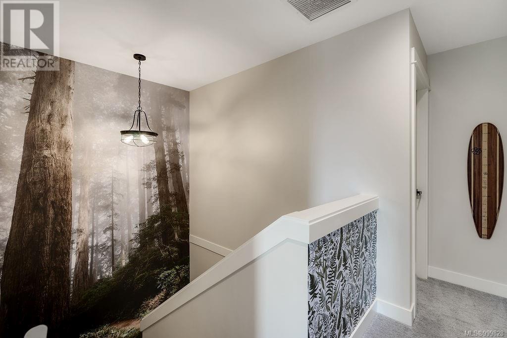 Photo 18 of 6899 Beaton Rd, Sooke BC