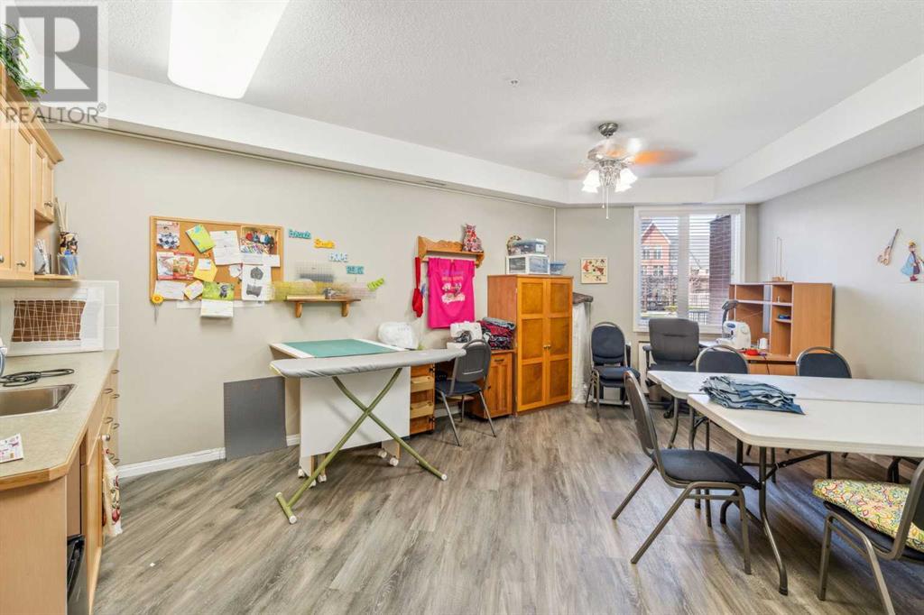 Single Family House for Sale in   Everstone Drive SW Evergreen Calgary 