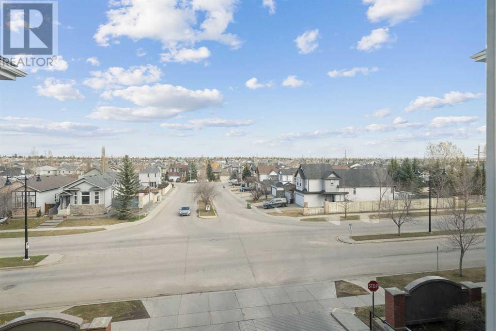 Single Family House for Sale in   Everstone Drive SW Evergreen Calgary 