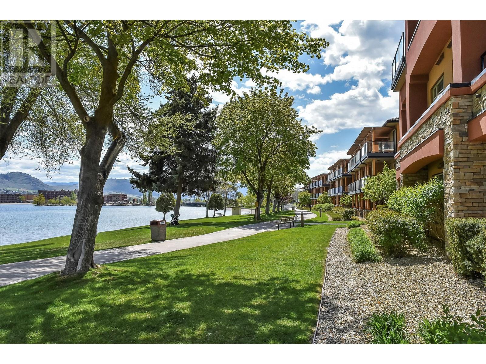 413 15 Park Place, Osoyoos
