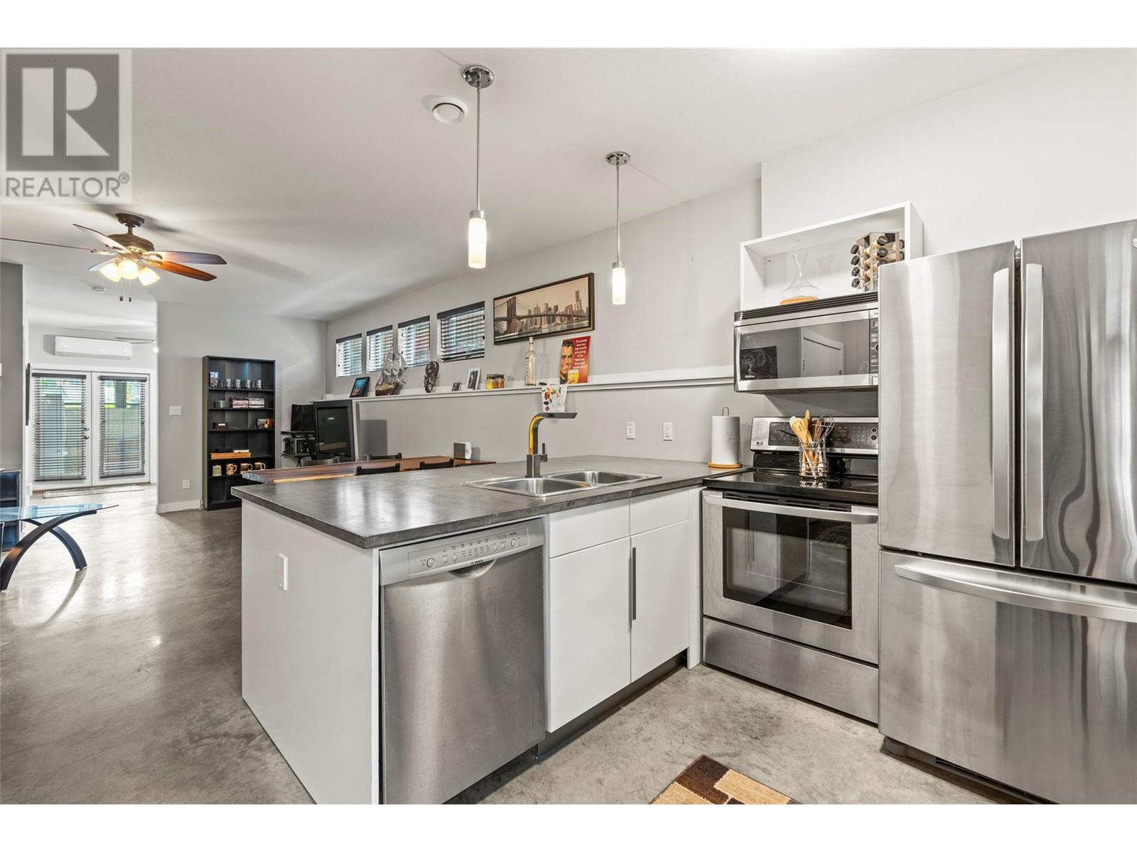 #2-4207 29 Street, Vernon