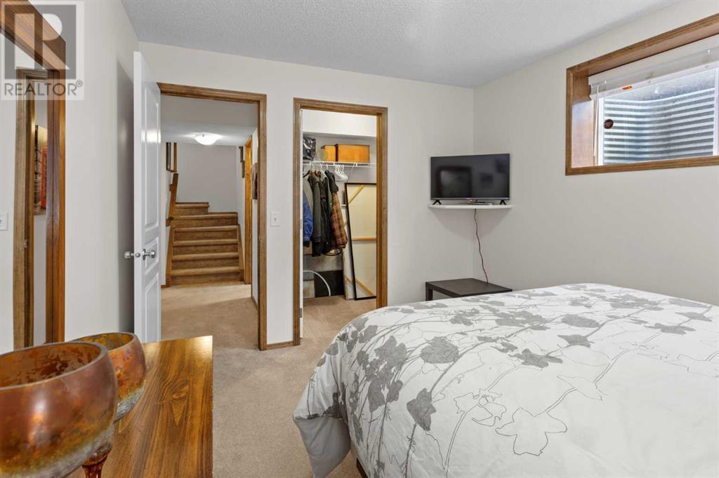 Single Family House for Sale in  Cranfield Gardens SE Cranston Calgary 