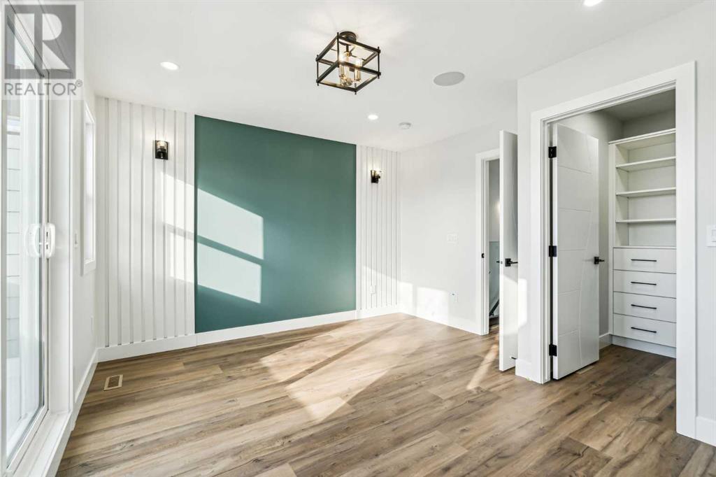 Single Family House for Sale in   Avenue SW Richmond Calgary 