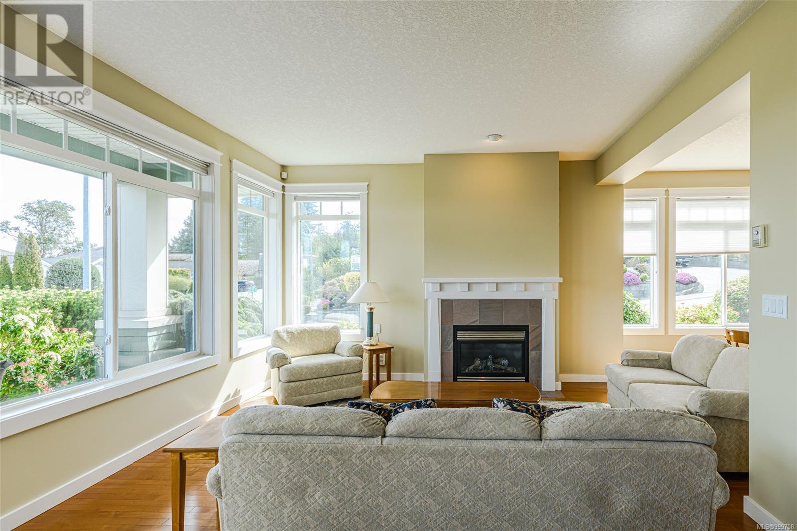 10103 Orca View Terr, Chemainus