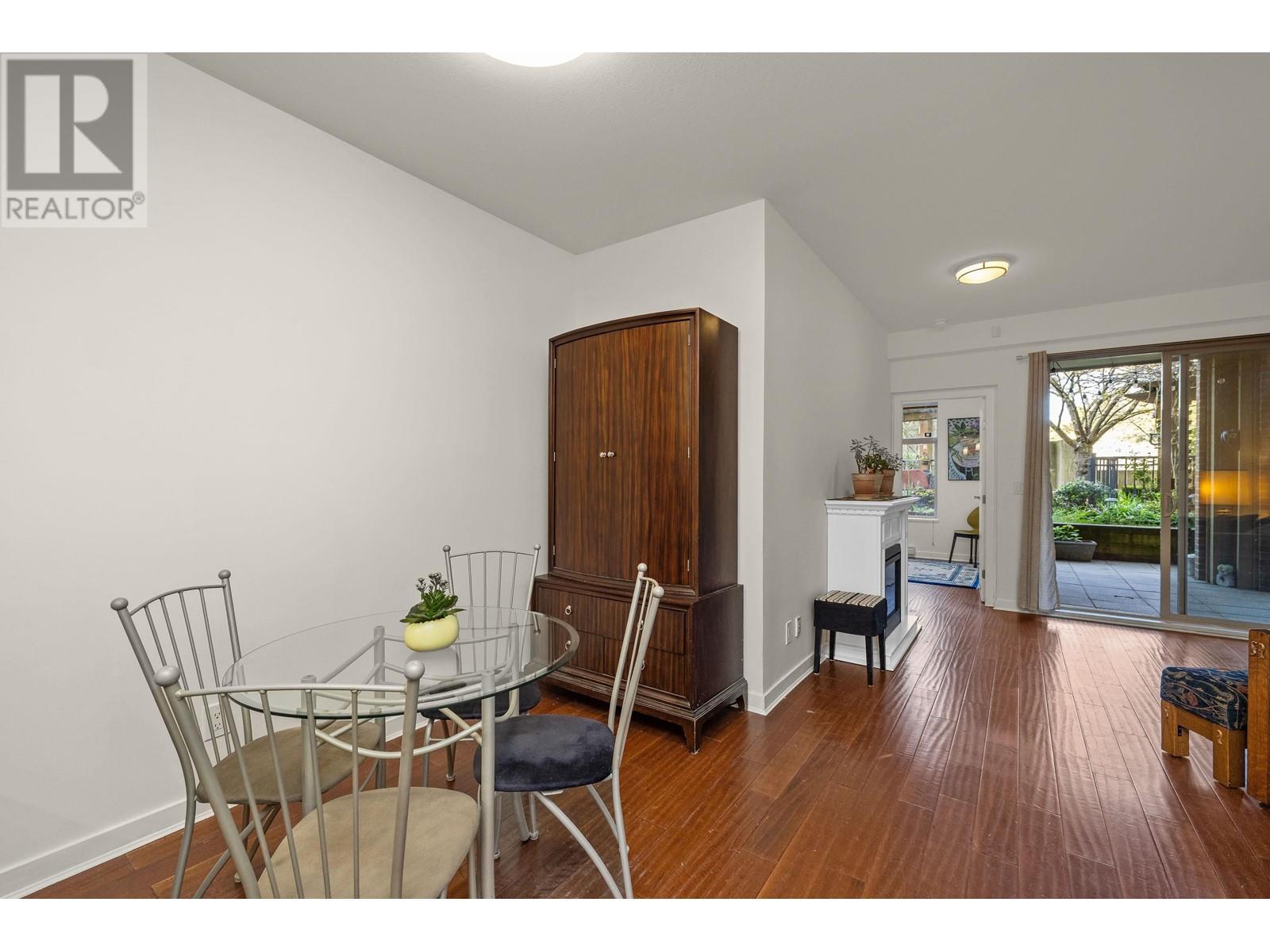 108 1633 MACKAY AVENUE, North Vancouver real estate listing R2992078