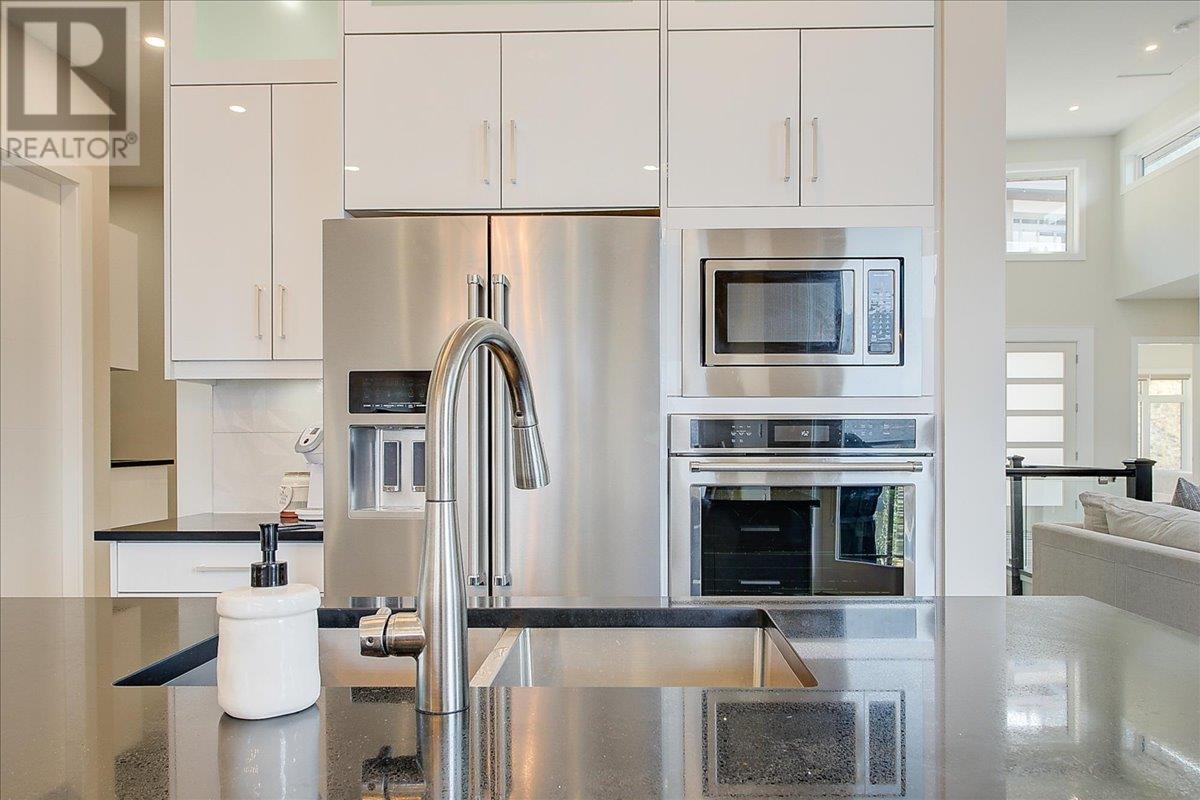  3410 Chocolate Lily Lane, Kelowna