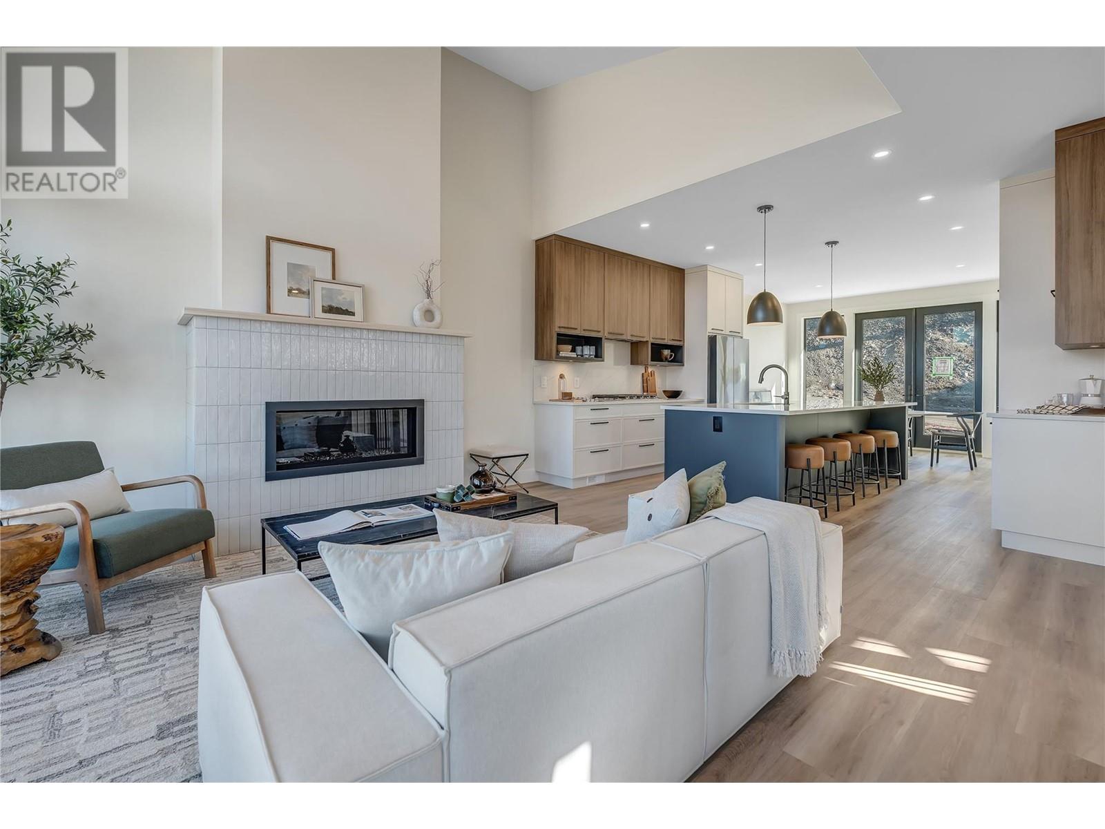 1100 Antler Drive Unit# 102, Penticton