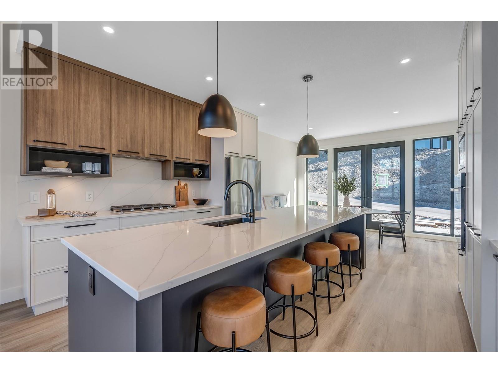 1100 Antler Drive Unit# 102, Penticton