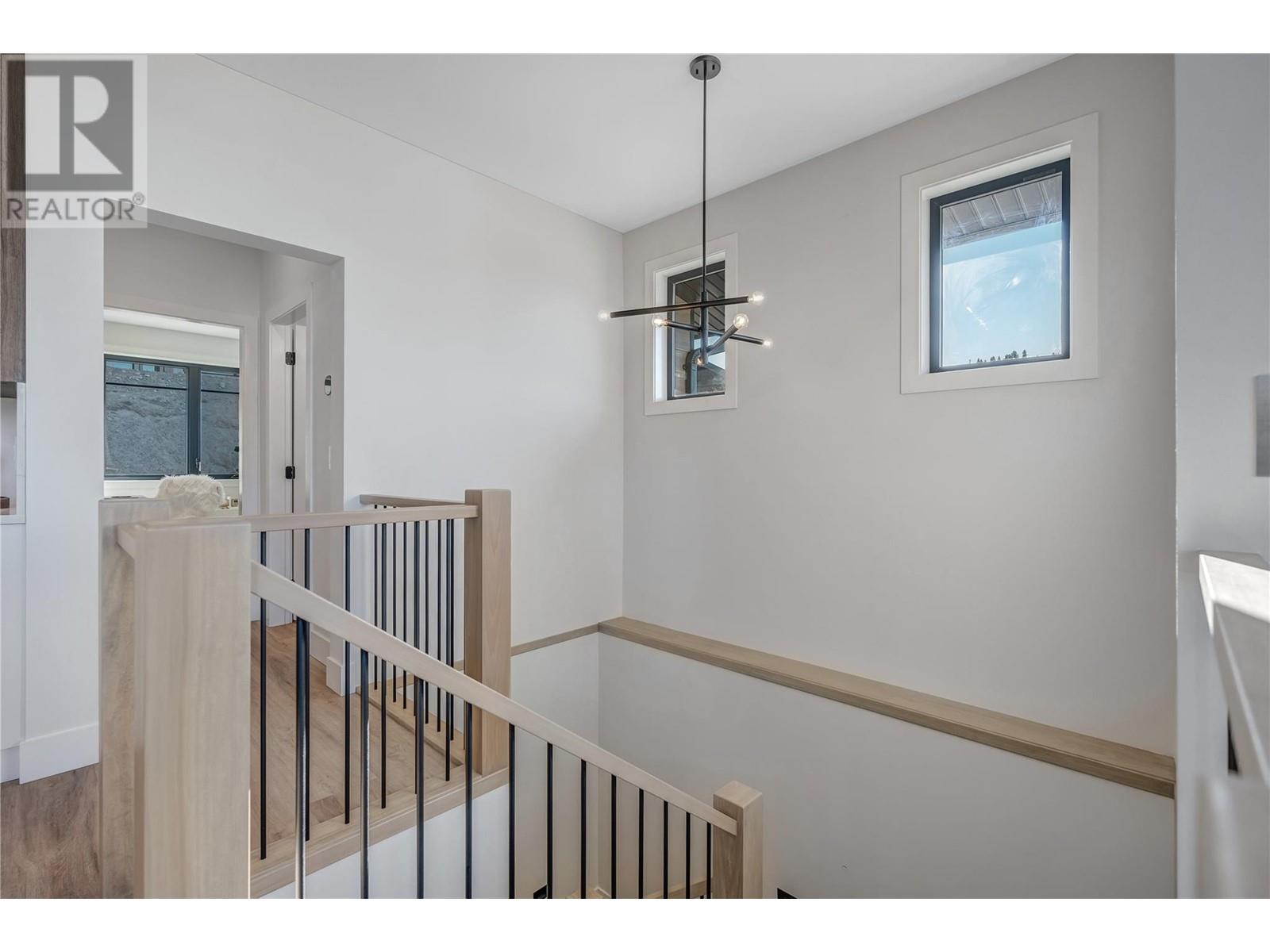 1100 Antler Drive Unit# 102, Penticton