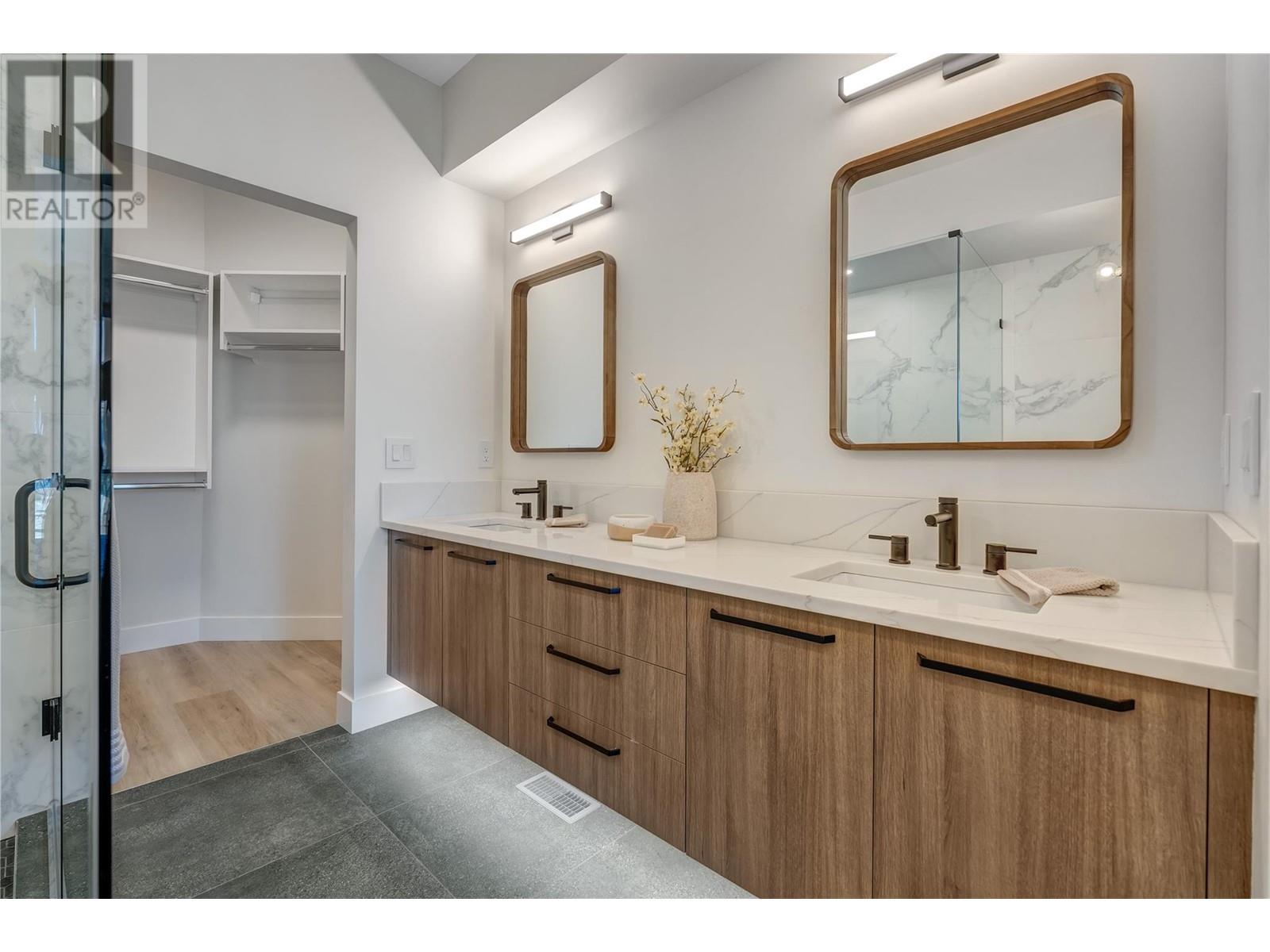 1100 Antler Drive Unit# 102, Penticton