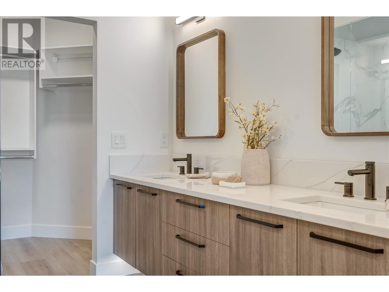1100 Antler Drive Unit# 102, Penticton