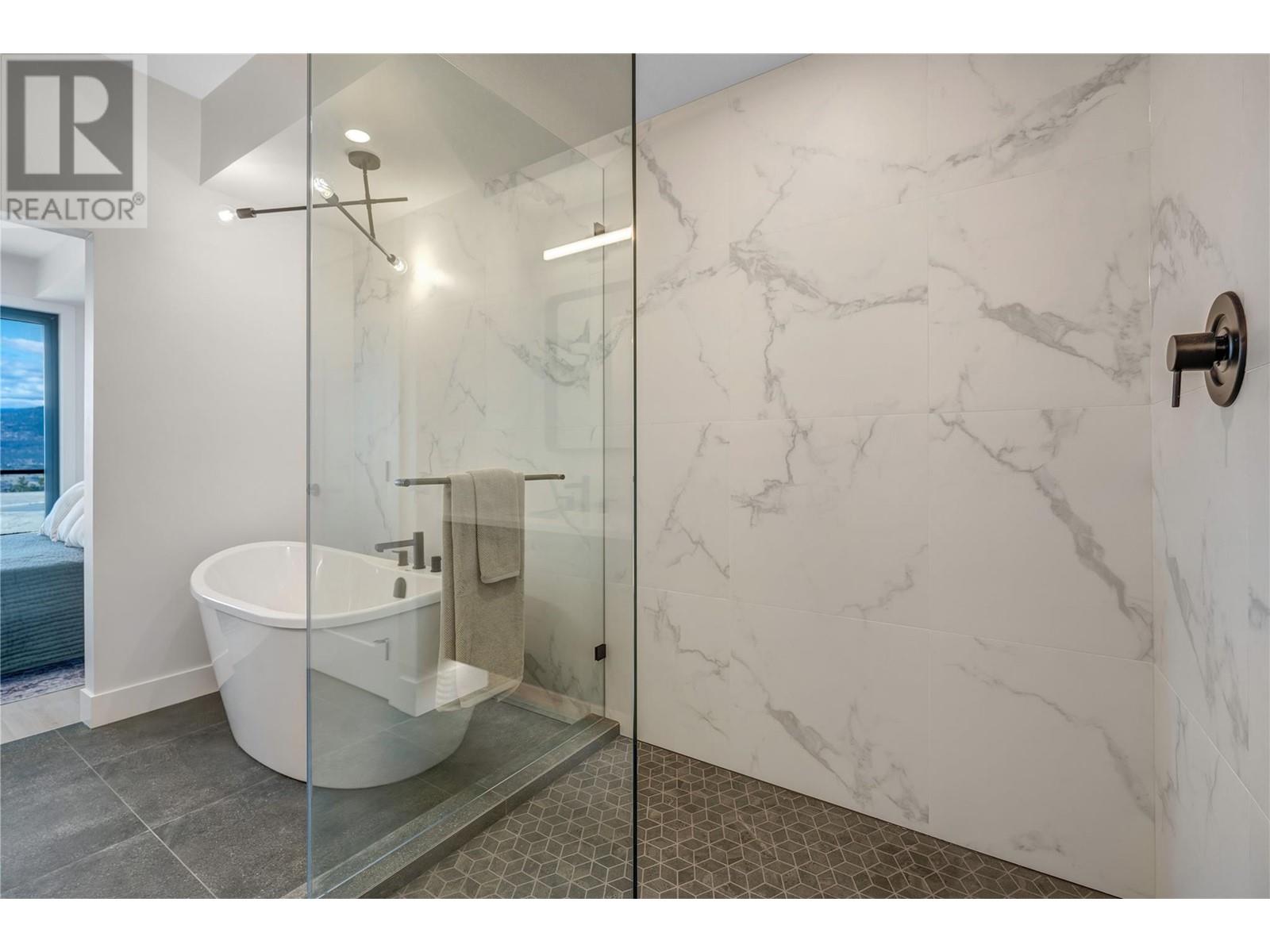 1100 Antler Drive Unit# 102, Penticton