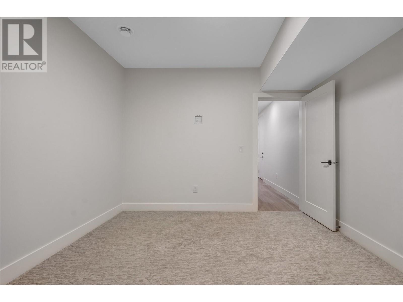 1100 Antler Drive Unit# 102, Penticton