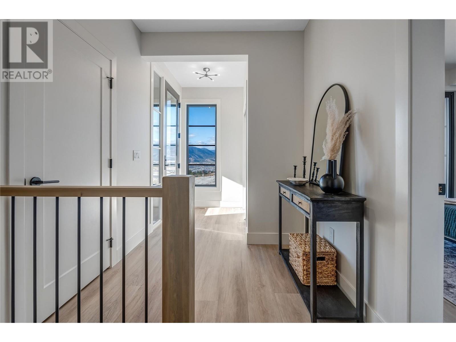 1100 Antler Drive Unit# 102, Penticton