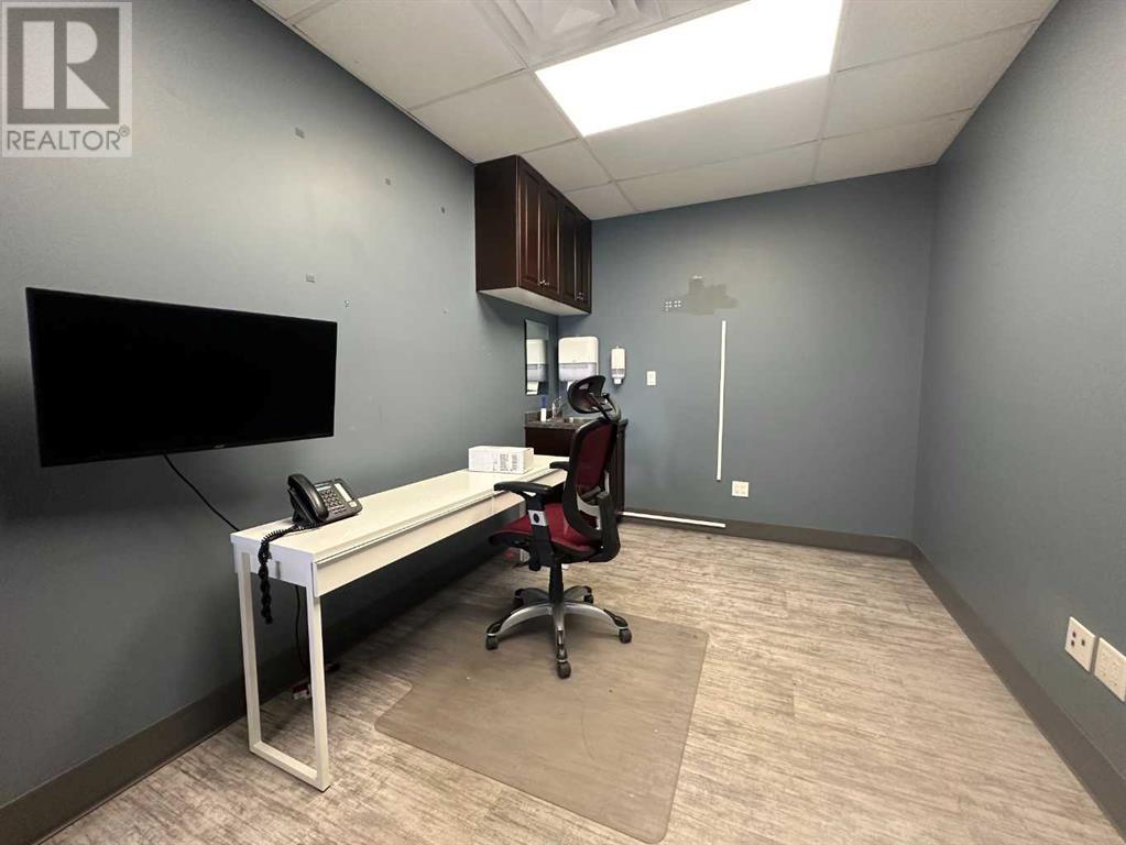 Photo 4 of 103 10712 78 Avenue, Grande Prairie AB