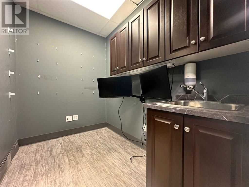 Photo 6 of 103 10712 78 Avenue, Grande Prairie AB