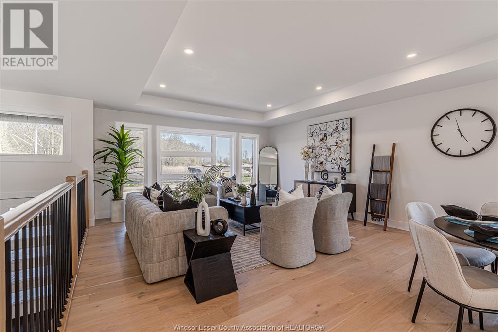 Photo 18 of 4418 Belmont, Comber ON
