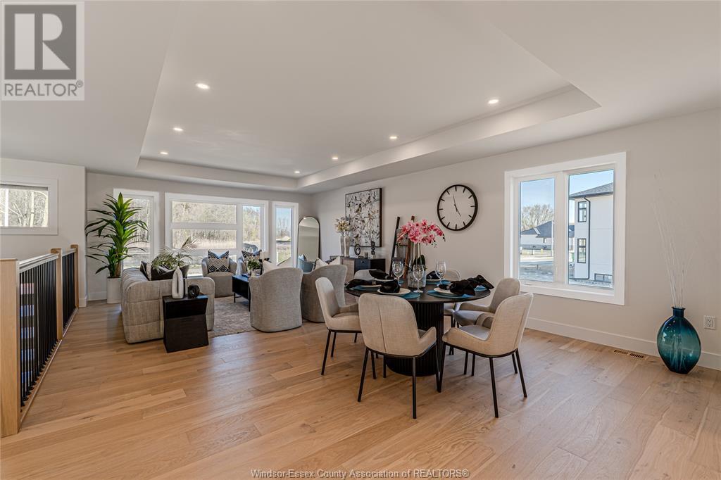 Photo 16 of 4418 Belmont, Comber ON