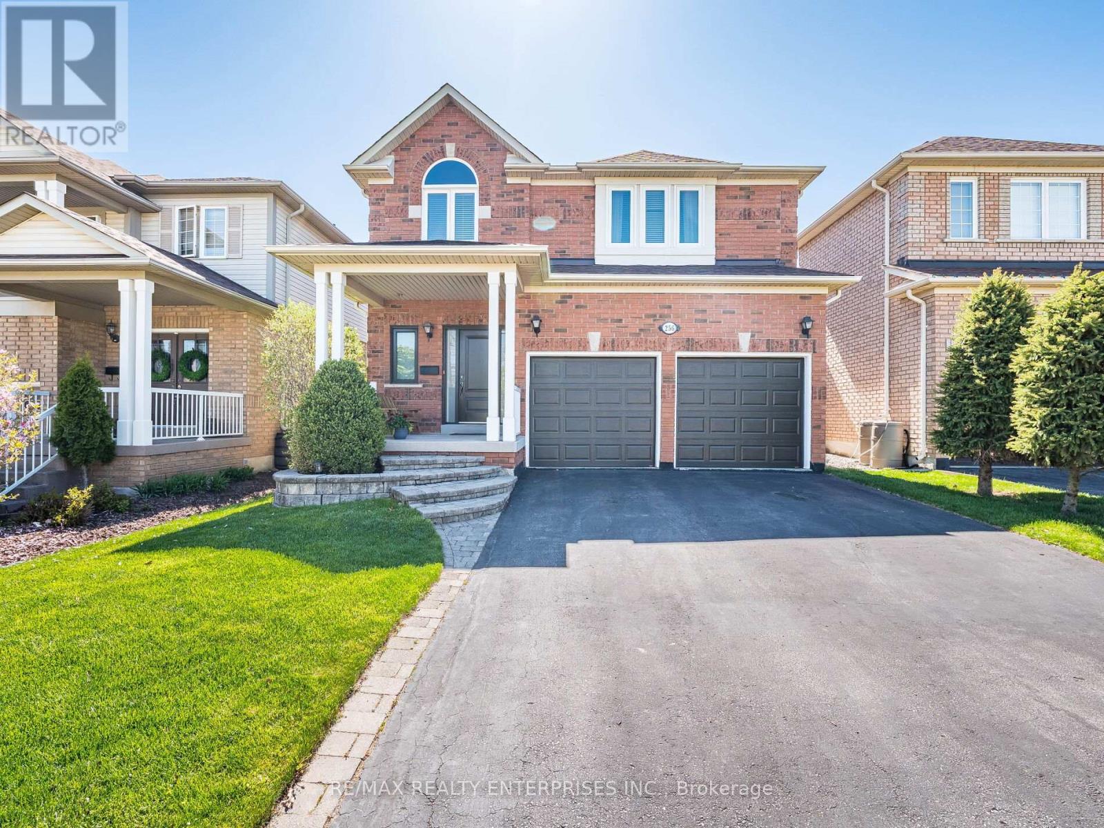 Photo 15 of 256 Sherwood Road, Milton ON