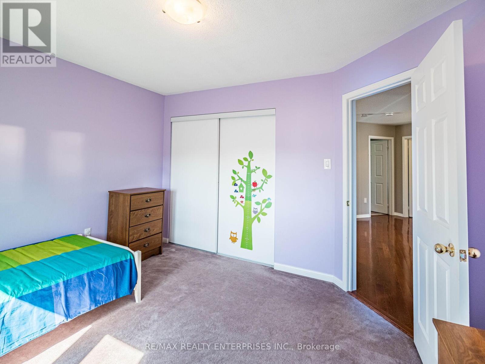 Photo 1 of 256 Sherwood Road, Milton ON