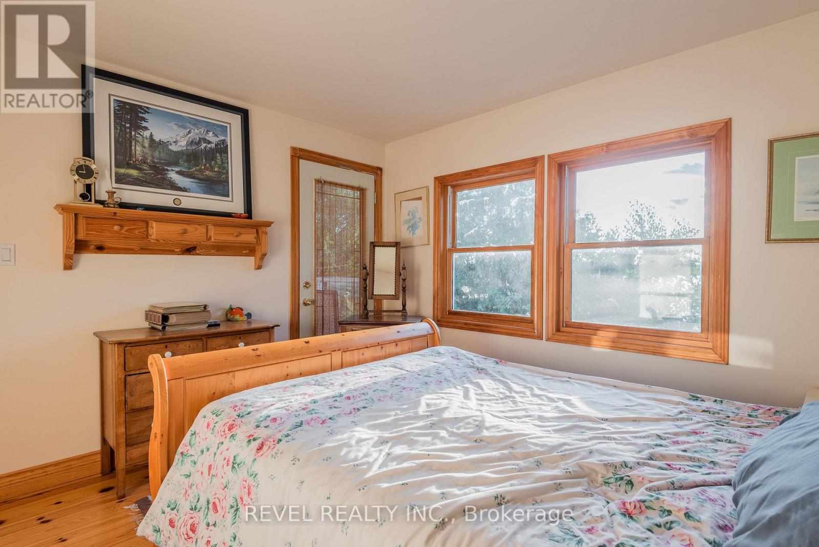 Photo 14 of 852 Birchview Road, Dourodummer ON