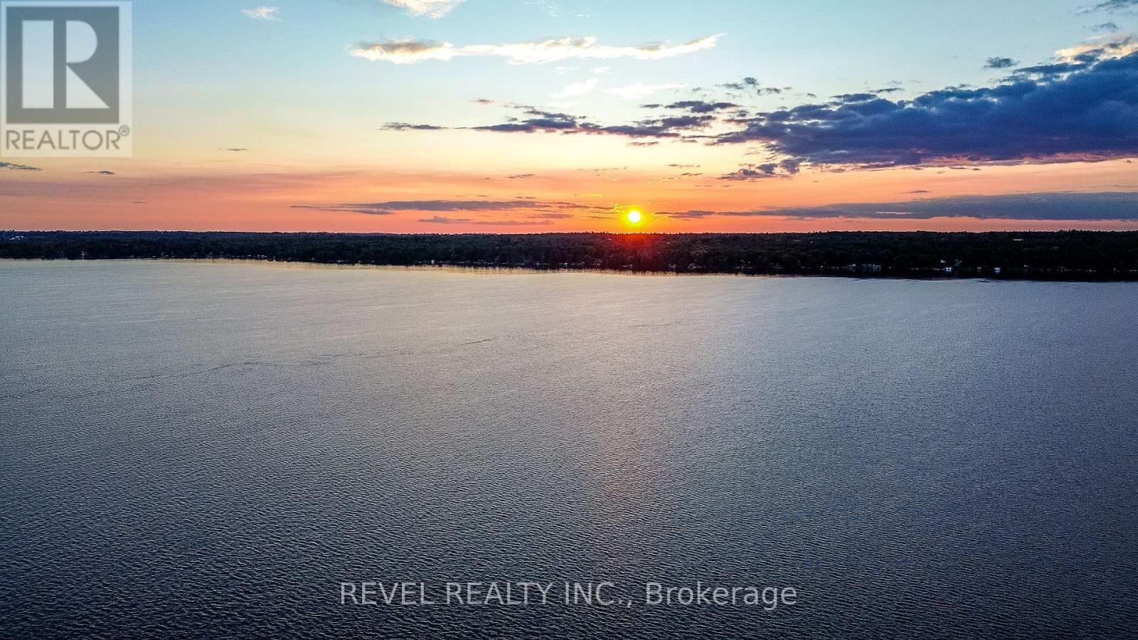 Photo 21 of 852 Birchview Road, Dourodummer ON