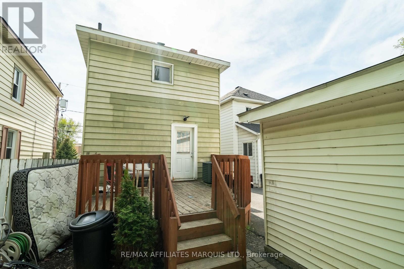 Photo 26 of 316 Mcconnell Avenue, Cornwall ON