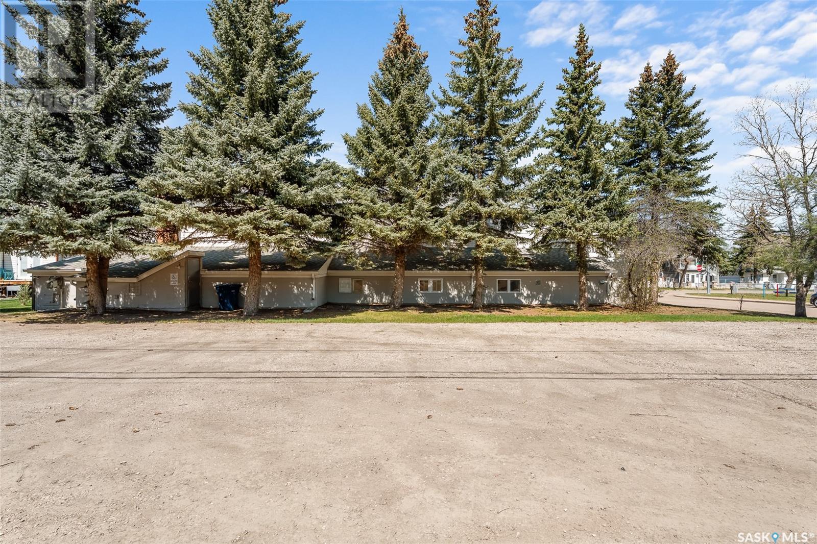 Photo 30 of 303 Coteau Street W, Moose Jaw SK