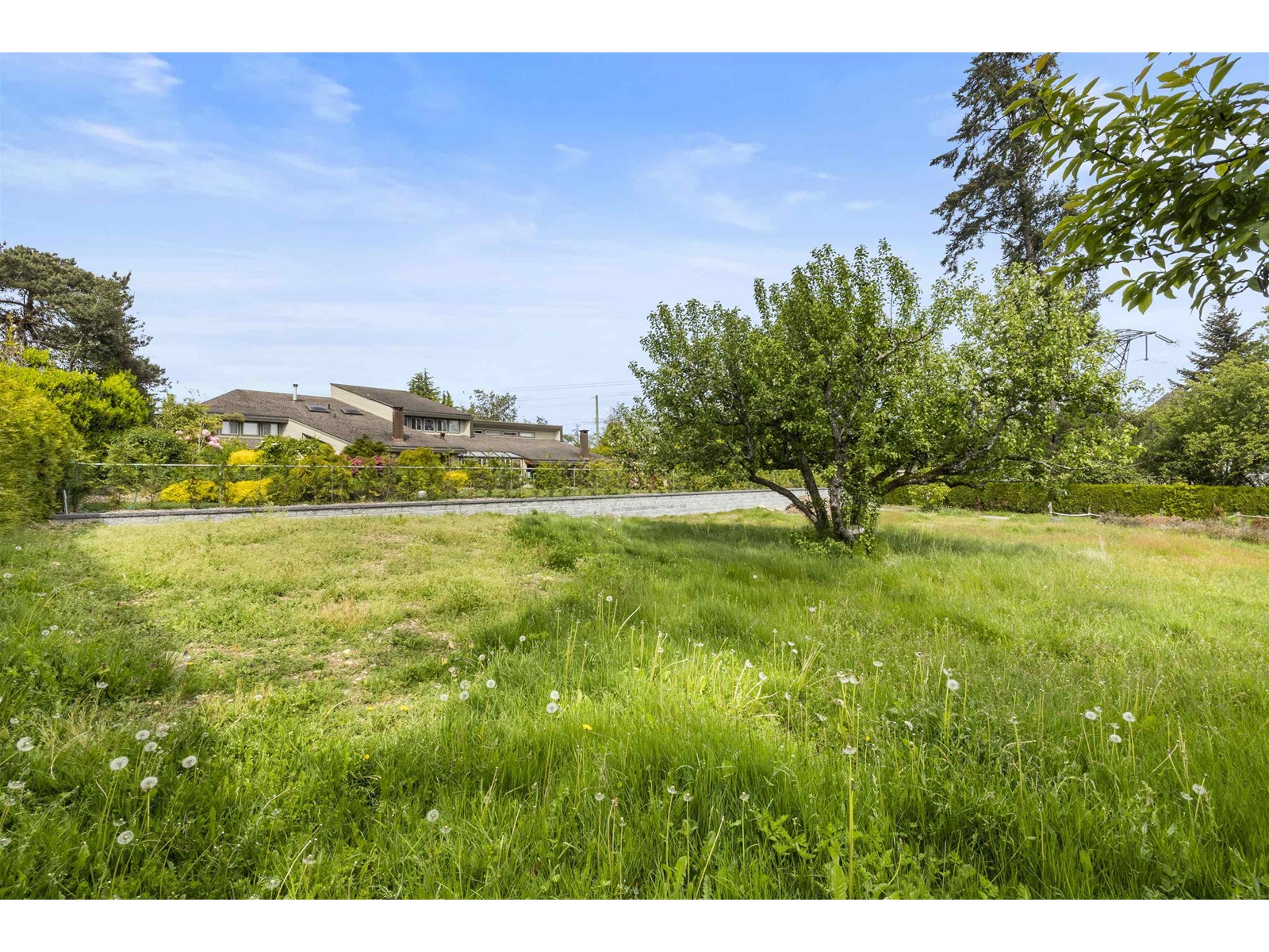 Photo 10 of 12793 54 Avenue, Surrey BC
