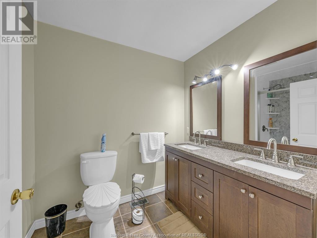 Photo 24 of 16925 Lakeshore Road 303, Lakeshore ON