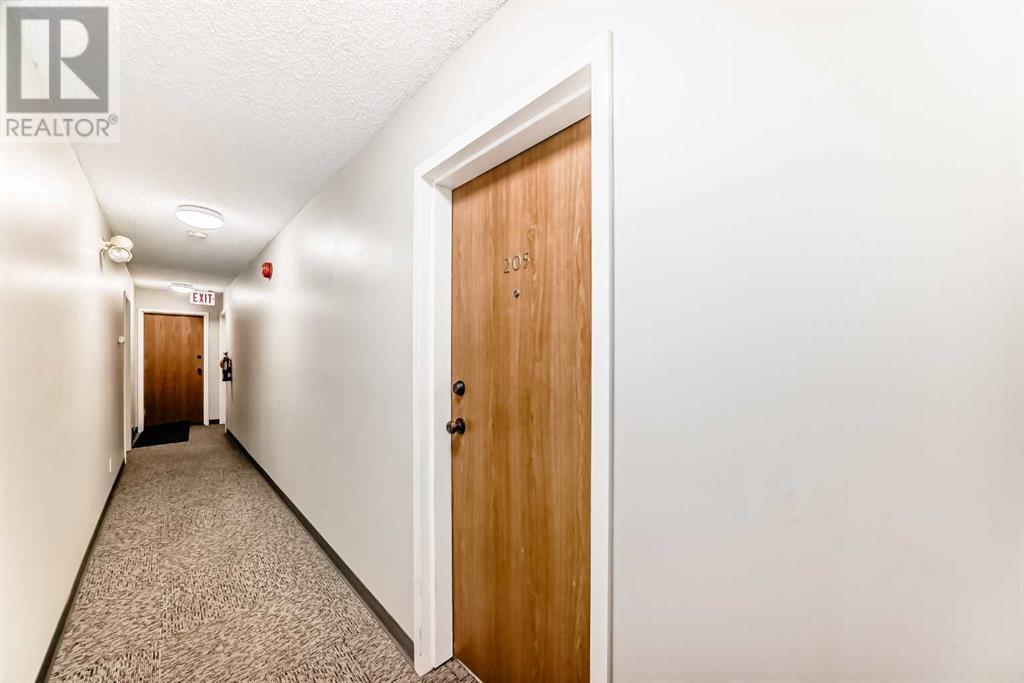 Single Family House for Sale in    Avenue SW Sunalta Calgary 