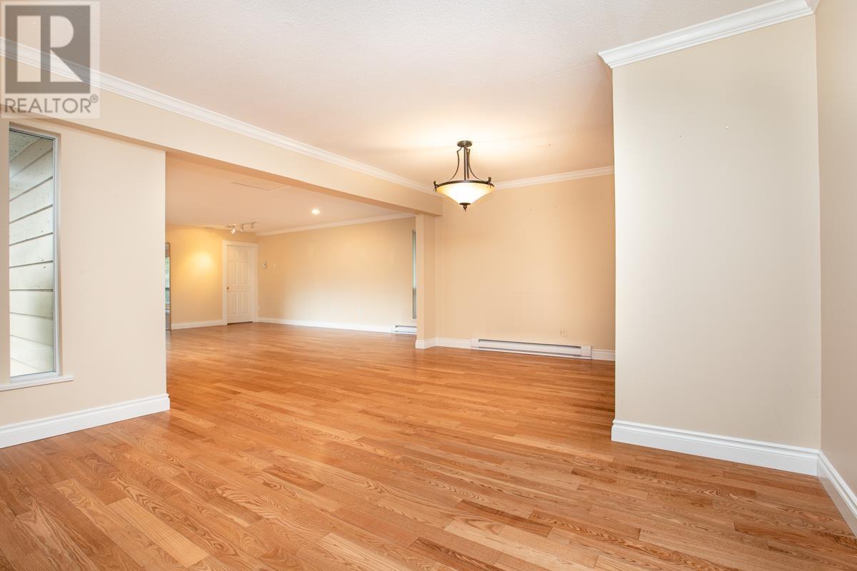 Photo 5 of 5065 1 Avenue, Delta BC